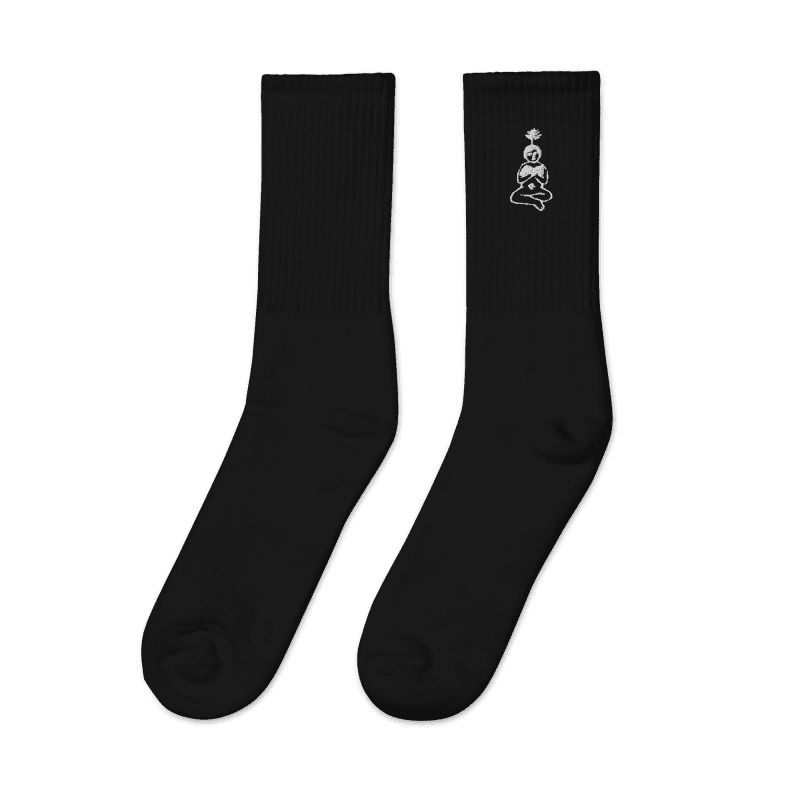 embroidered crew socks black left 64754954c2cb8